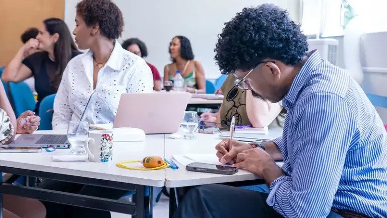 O que ainda falta para acabar com o racismo no SUS?