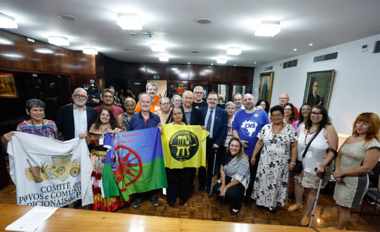Assembleia Legislativa mobiliza movimentos e universidades para políticas sustentáveis no RS