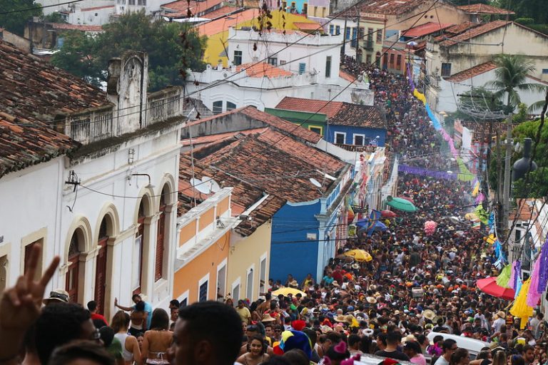 30 blocos de Olinda e Recife para conhecer neste Carnaval