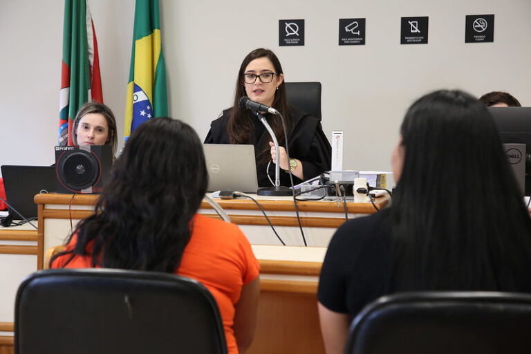 Câmara dos Deputados aprova obrigatoriedade de intérprete indígena no sistema de justiça
