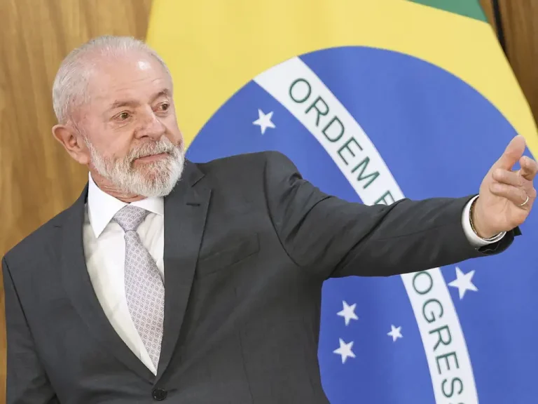 Aprovação do governo Lula cai e chega em 41%, aponta pesquisa Genial/Quaest