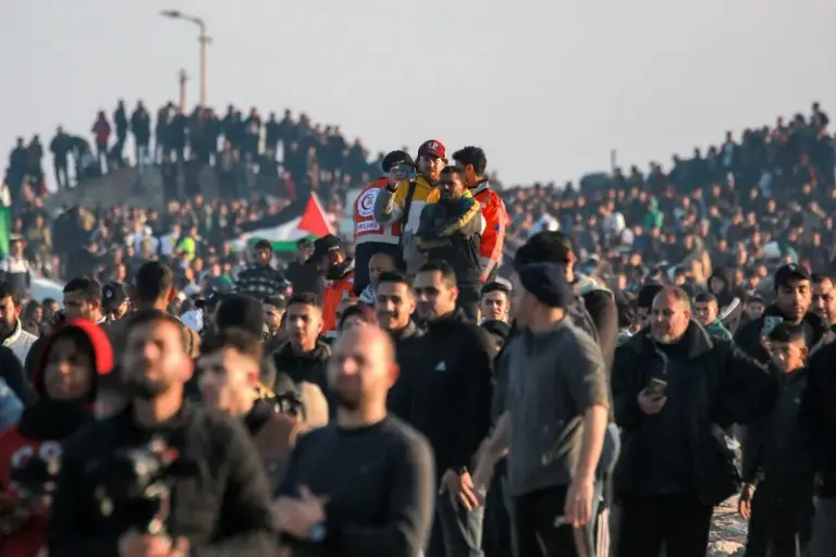 'Não sairemos', enfatizam habitantes de Gaza, no dia da reunião entre Trump e Netanyahu