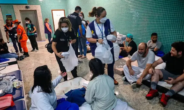 Psicólogos mineiros repudiam deportações de Trump e reforçam acolhimento de repatriados