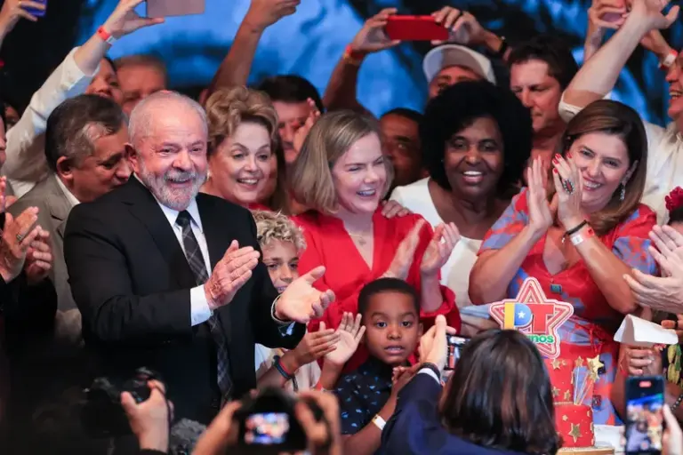 Comemoração dos 45 anos do PT acontecerá no Rio com a presença de Lula