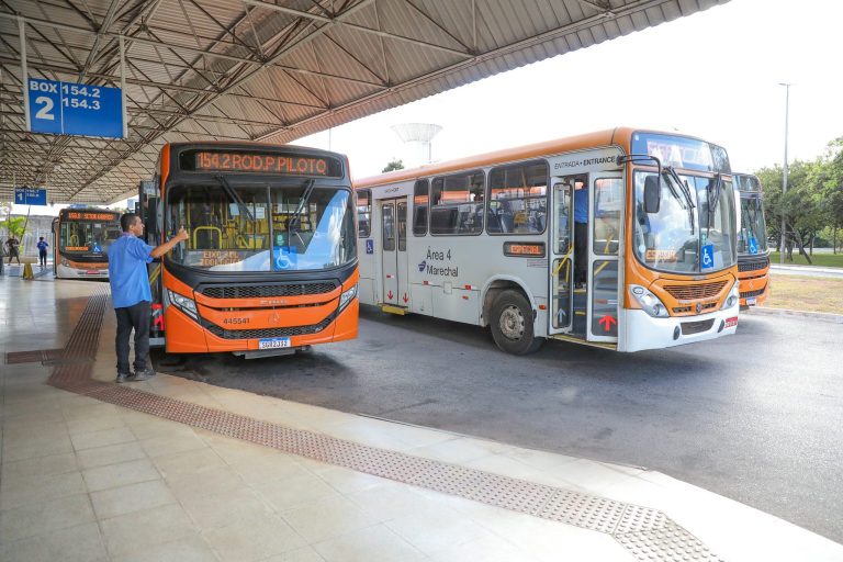 Transporte gratuito aos feriados começa neste sábado (1º)