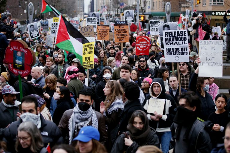 Mass demonstrations demand immediate release of pro-Palestine student in the US
