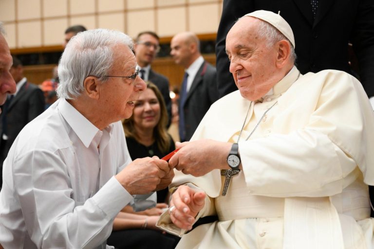 Frei Betto: 'Papa Francisco é o único grande líder mundial progressista'
