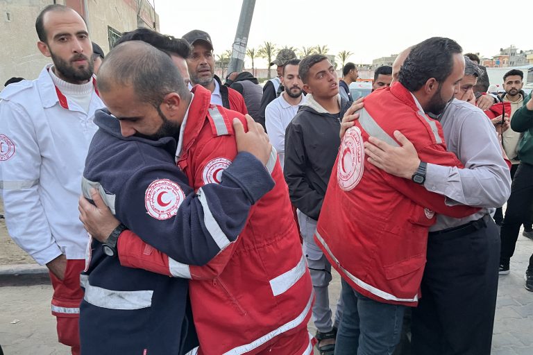 Israel já matou mais de mil palestinos em Gaza após retomada do genocídio