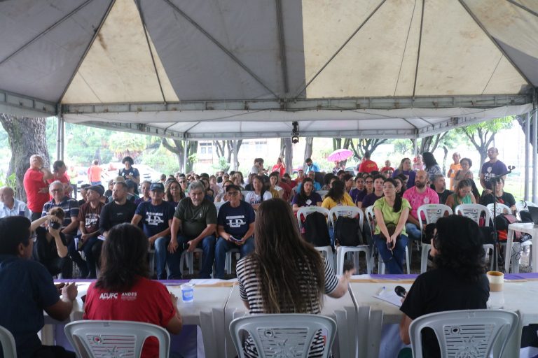 Servidores TAE de instituições de ensino federais no Ceará realizam paralização nesta terça(11)