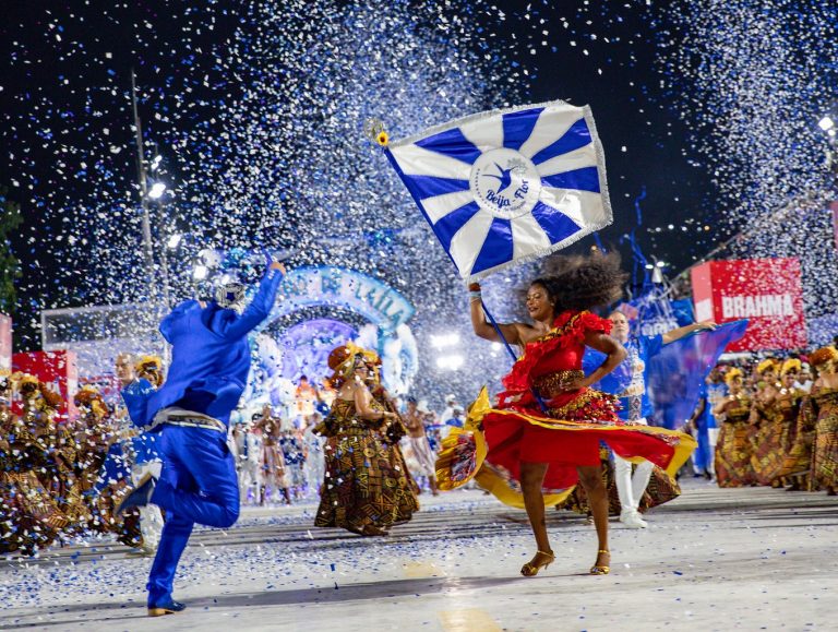 Segundo dia de desfiles das escolas de samba do Rio tem ancestralidade, espiritualidade e assombrações; veja a programação