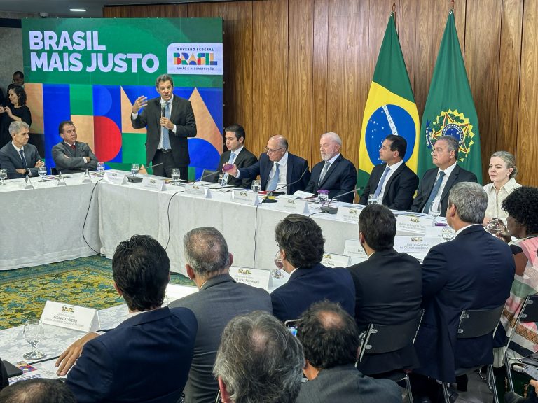 Estudo da Câmara aponta que isenção do IR vai elevar consumo em R$ 10 bi e reduzir desigualdade