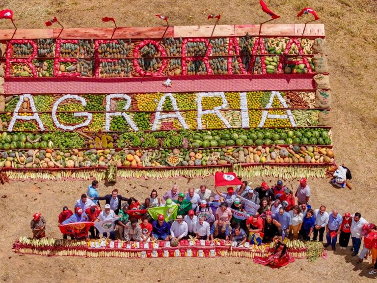 Abril Vermelho do MST reforça convicção por reforma agrária para alimentar o Brasil