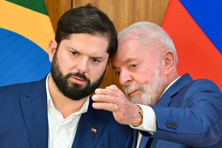 Lula e Boric pedem união regional contra tarifaço de Trump