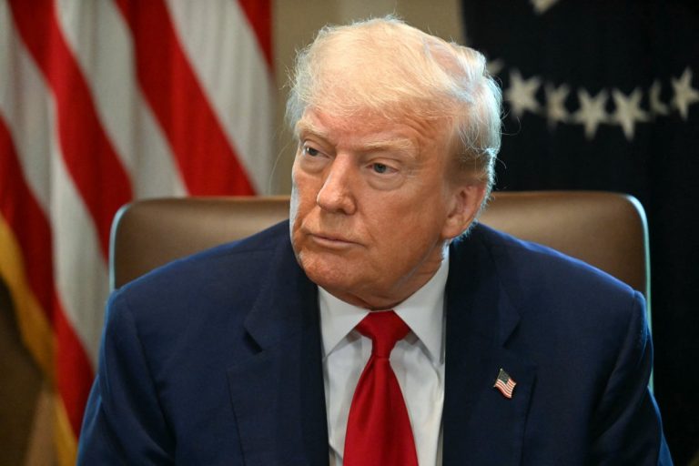 PIB dos EUA cai nos primeiros meses do mandato de Trump