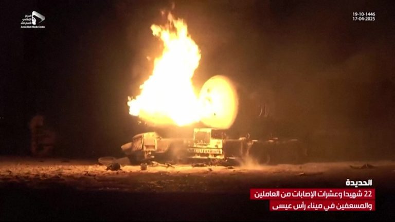 Ataque dos EUA contra Houthis no Iêmen deixa pelo menos 58 mortos