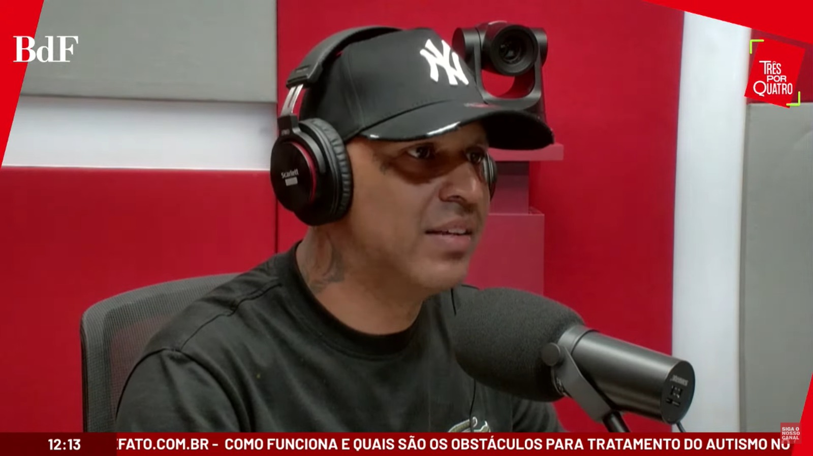 JR Freitas, um dos fundadores da Aliança Nacional dos Entregadores de Aplicativos (Anea), em entrevista à live Três por Quatro, do Brasil de Fato