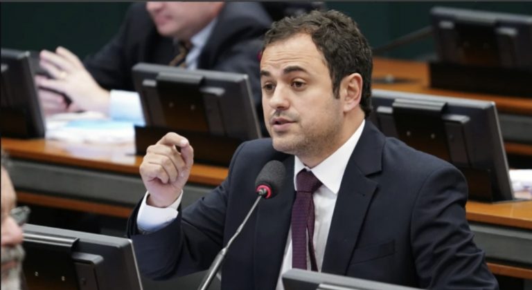 'Tortura institucional', diz Glauber Braga sobre processo que pede sua cassação