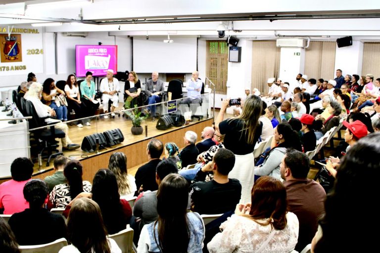 Audiência em São Leopoldo (RS) debate a defesa do Estado laico para a manutenção da democracia