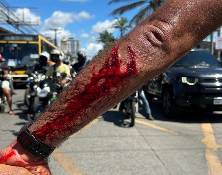 Morre militante do MST atropelado durante marcha do Abril Vermelho no Recife (PE)