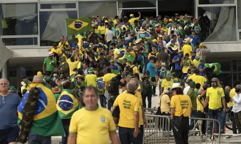 Sem anistia para os golpistas do 8 de janeiro