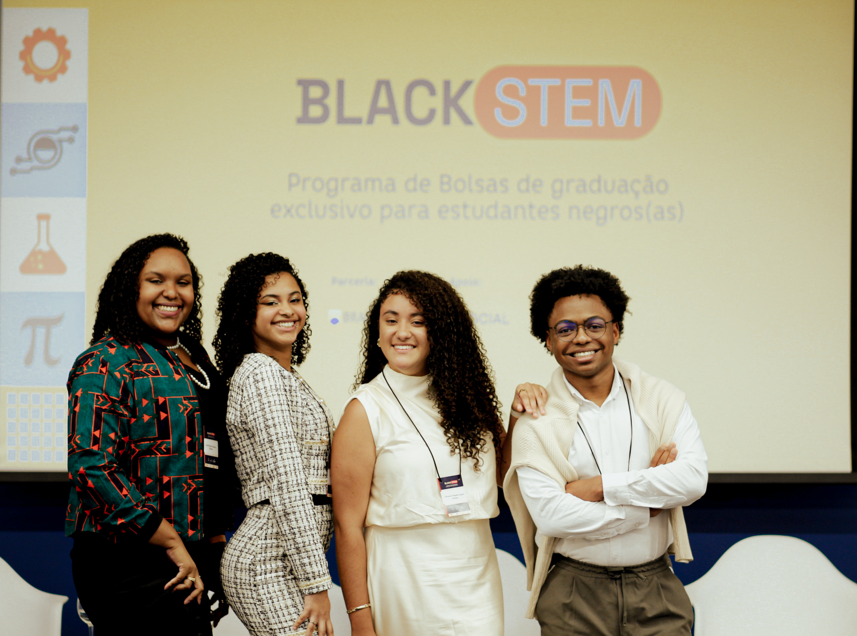 Primeiros estudantes selecionados pelo programa Black STEM para bolsas de estudo no exterior, em 2024
