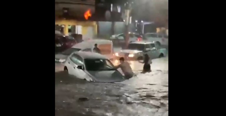 Chuva causa estragos no Sudeste do Brasil
