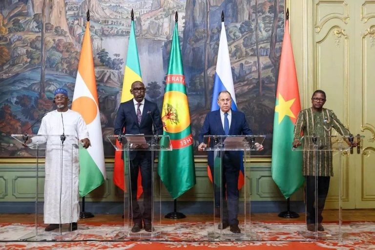 Rússia e países do Sahel assinam parceria estratégica em segurança e defesa