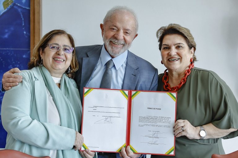 Em primeira declaração como ministra das Mulheres, Márcia Lopes promete continuidade