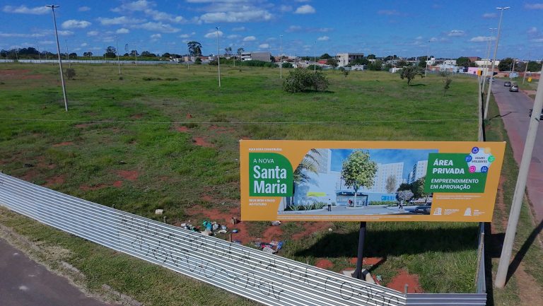 Santa Maria sitiada: os interesses por trás dos tapumes de metal