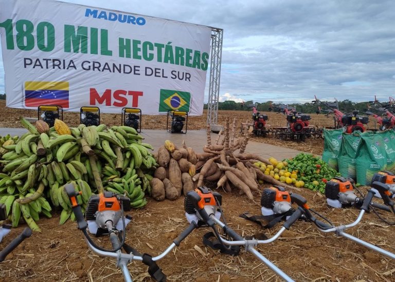 MST starts series of debates with Venezuelan commune for agrarian reform