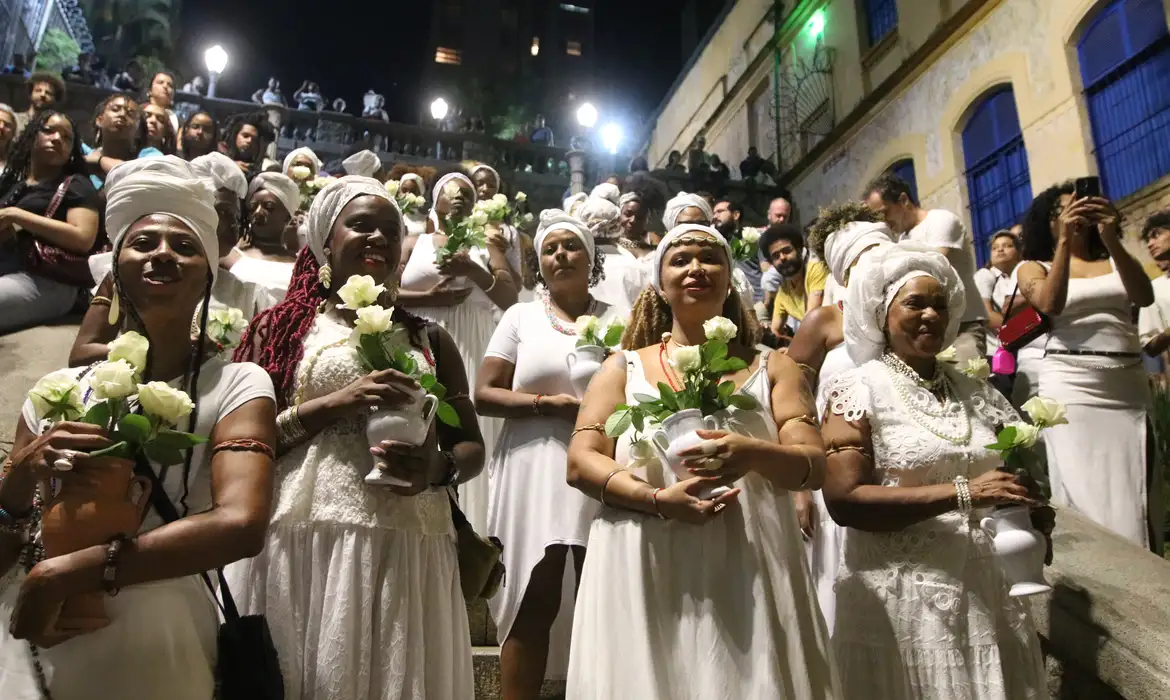 Lavagem da escadaria da rua Treze de Maio, em 2024