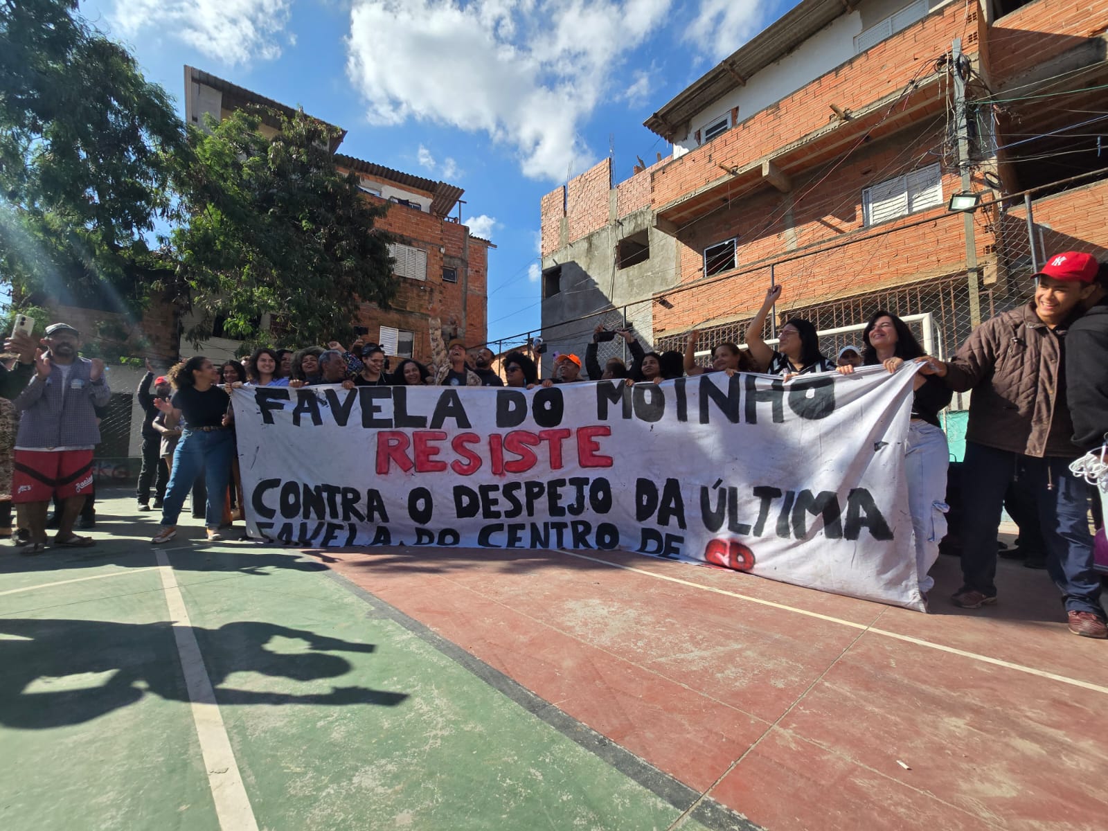 Governos estadual e federal celebraram acordo nesta quinta (15) para garantir moradia digna à população da Favela do Moinho