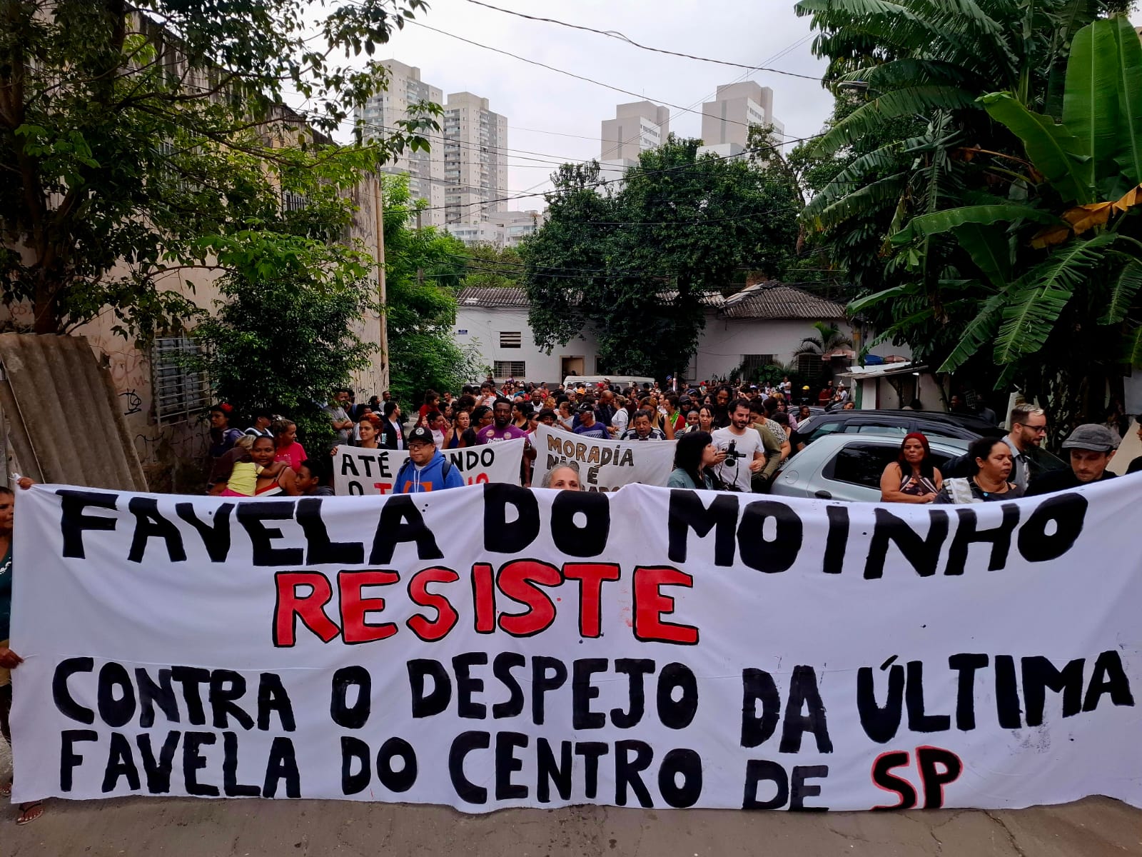 Ato contra despejo da Favela do Moinho, em São Paulo (SP)