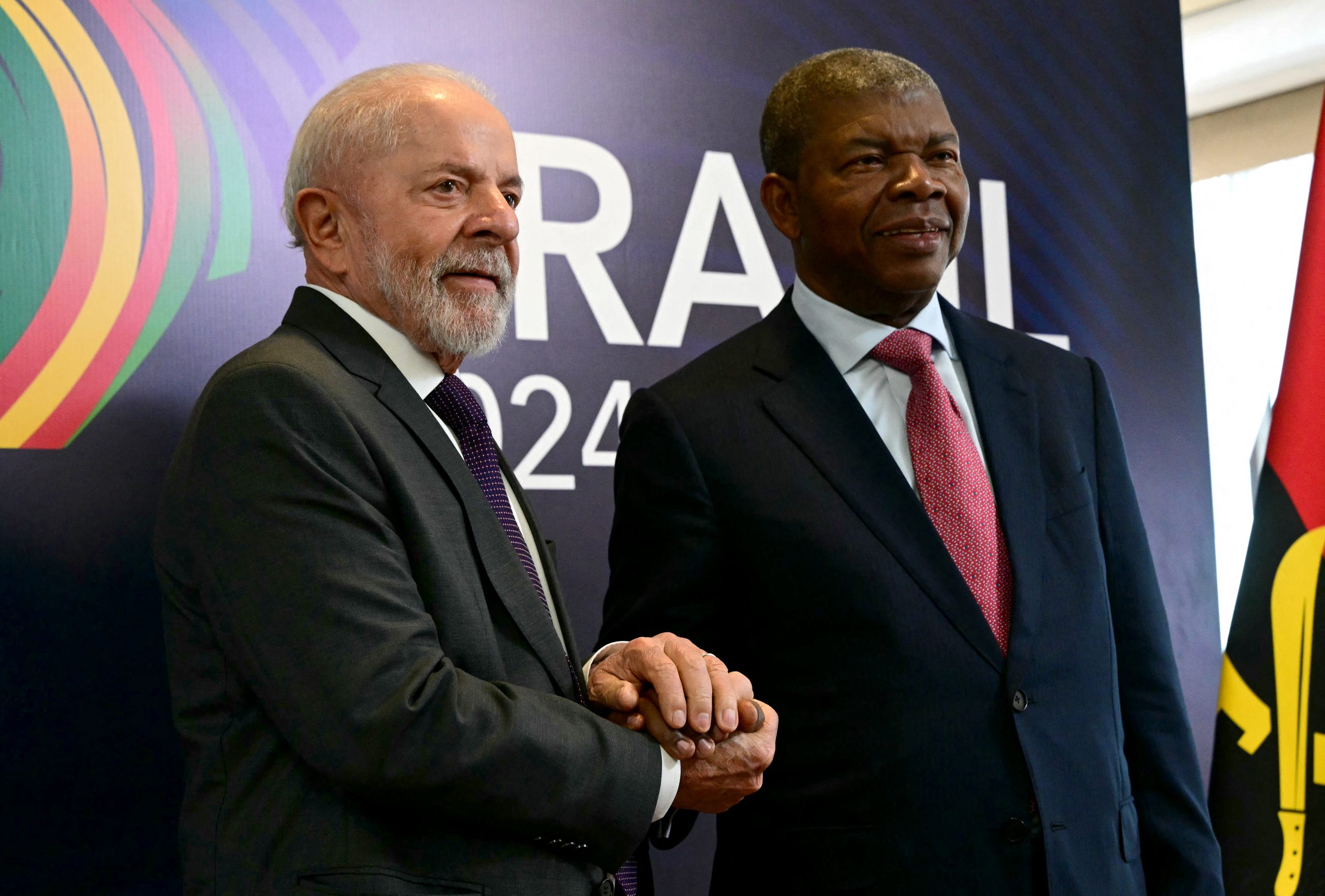 Os presidentes Lula, do Brasil, e João Lourenço, de Angola
