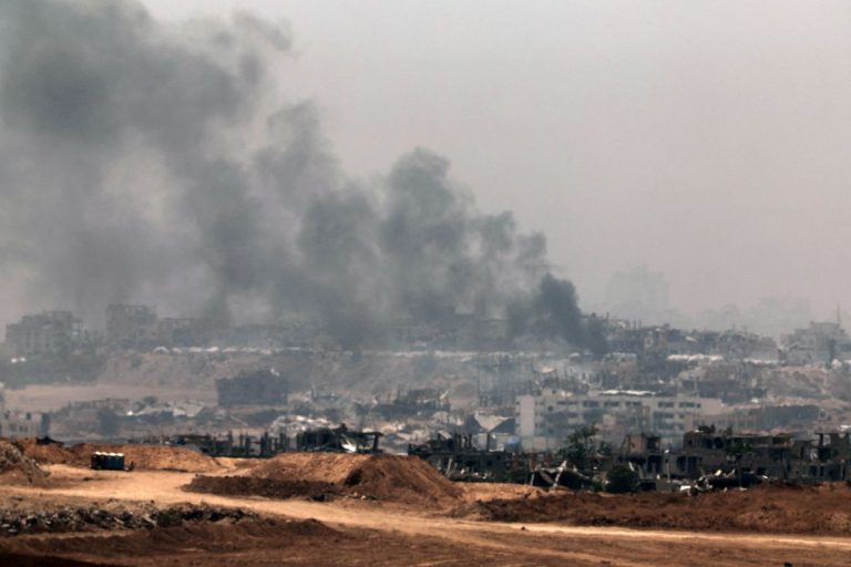 Líder da oposição em Israel diz que Netanyahu não possui maioria e pede fim de ataques em Gaza