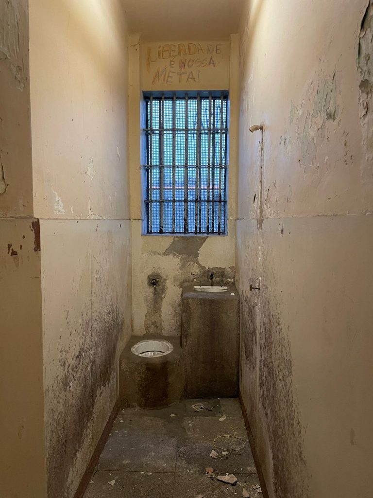 Antigo espaço de tortura durante a ditadura militar é reaberto para visitação em BH