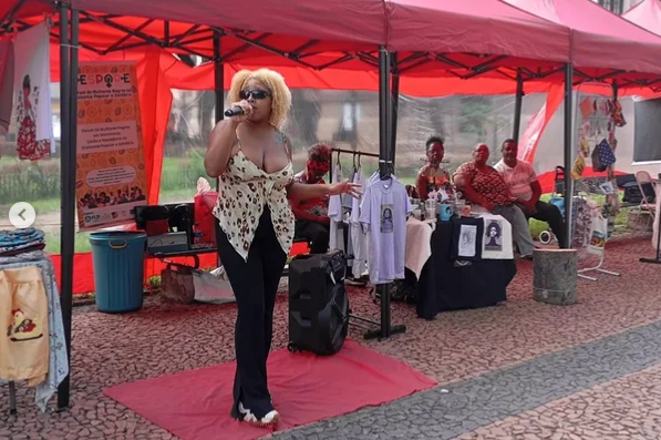 Feira em Porto Alegre (RS) valoriza trabalho de mulheres negras na Economia Popular Solidária