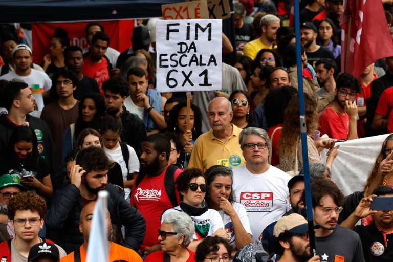 Queremos o fim da escala 6x1 em BH e em todo o país