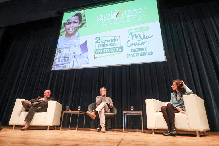 ‘A água que engravida’: Mia Couto destaca relação da humanidade com a natureza