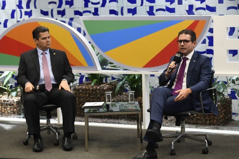 Em Fórum Parlamentar dos Brics, Motta e Alcolumbre sinalizam apoio ao PL da Devastação
