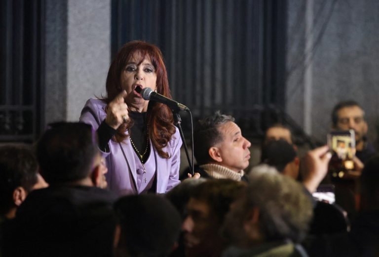 Na Argentina, Cristina Kirchner diz que 'estarei presa, mas o povo estará cada dia pior'
