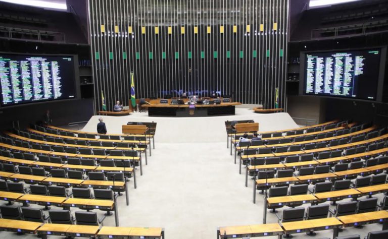Energia não é mercadoria! Congresso sabota o direito do povo à luz