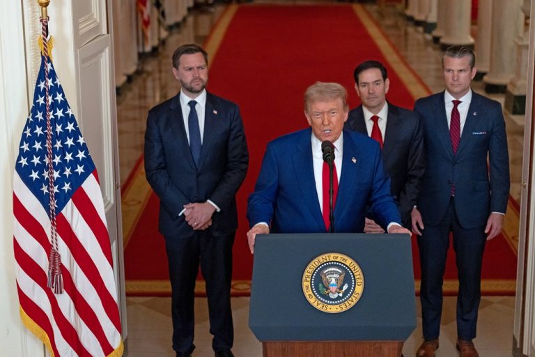 'Haverá paz ou haverá tragédia para o Irã', ameaça Trump após ataque dos EUA