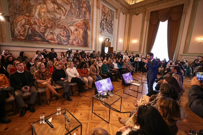 Após uma década, RS retoma Secretaria de Políticas para as Mulheres 