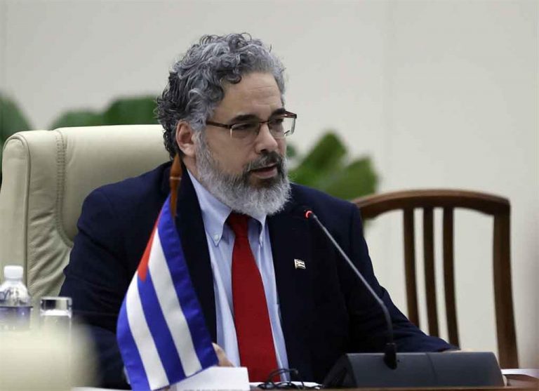 Cuba assume coordenação de fórum que deve discutir desarmamento nuclear na ONU