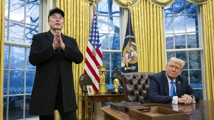 O bilionário Elon Musk e o presidente dos EUA, Donald Trump, no Salão Oval da Casa Branca