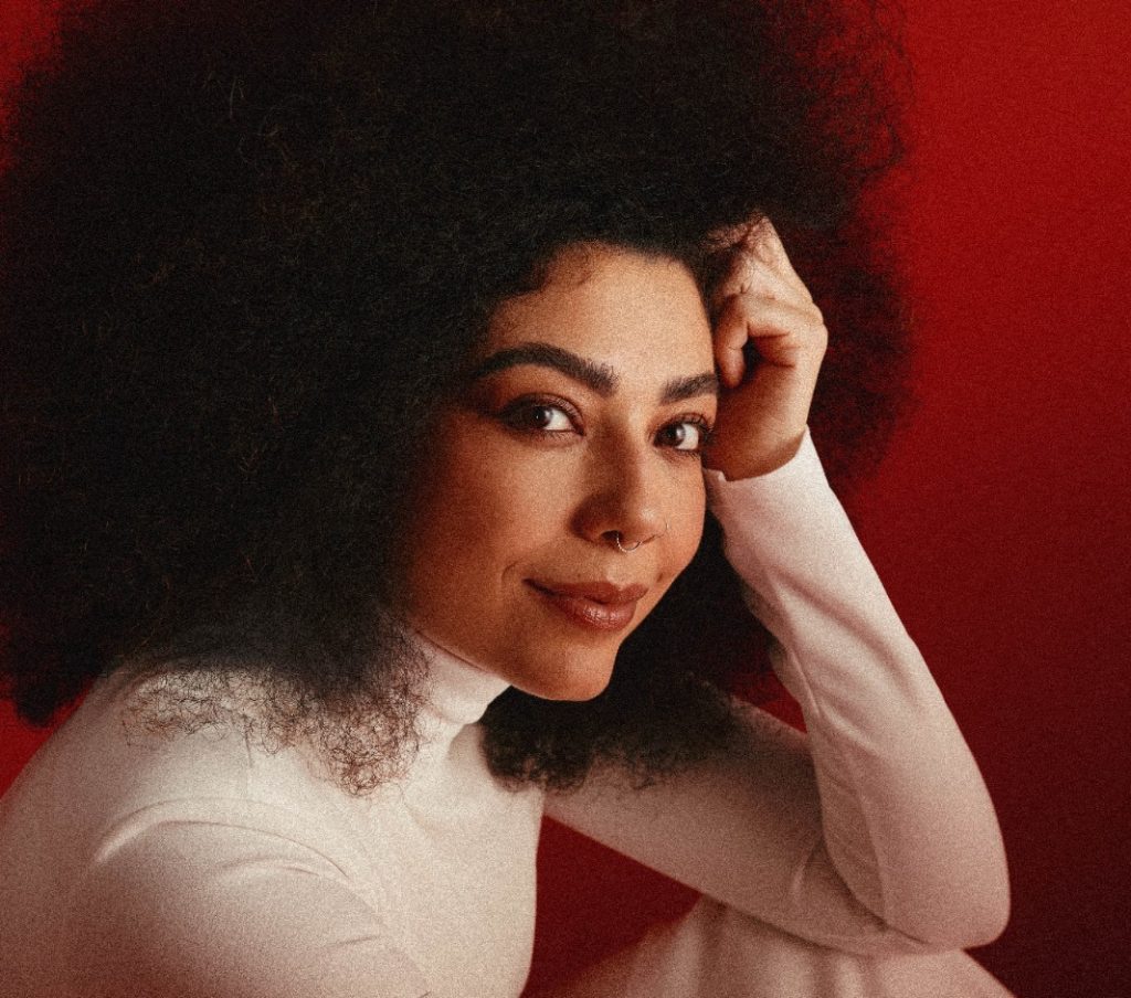 Cantora, compositora e instrumentista Vanessa Moreno