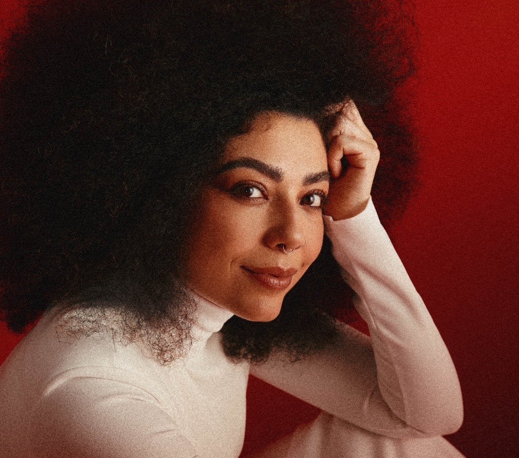Cantora, compositora e instrumentista Vanessa Moreno