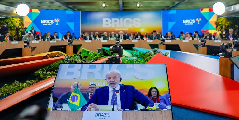‘Não seremos simples fornecedores de matérias-primas’, afirma Lula sobre o Sul Global