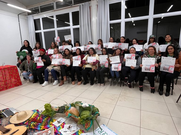 1º Curso de Gestão e Agroecologia para Mulheres forma a Turma Filhas da Resistência e do Amor